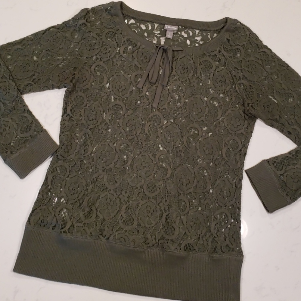Lace Like, Vanity Top